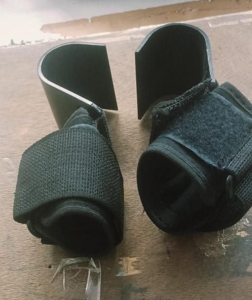 Premium Steel Hook Weight Lifting Hand Grips (Pair)